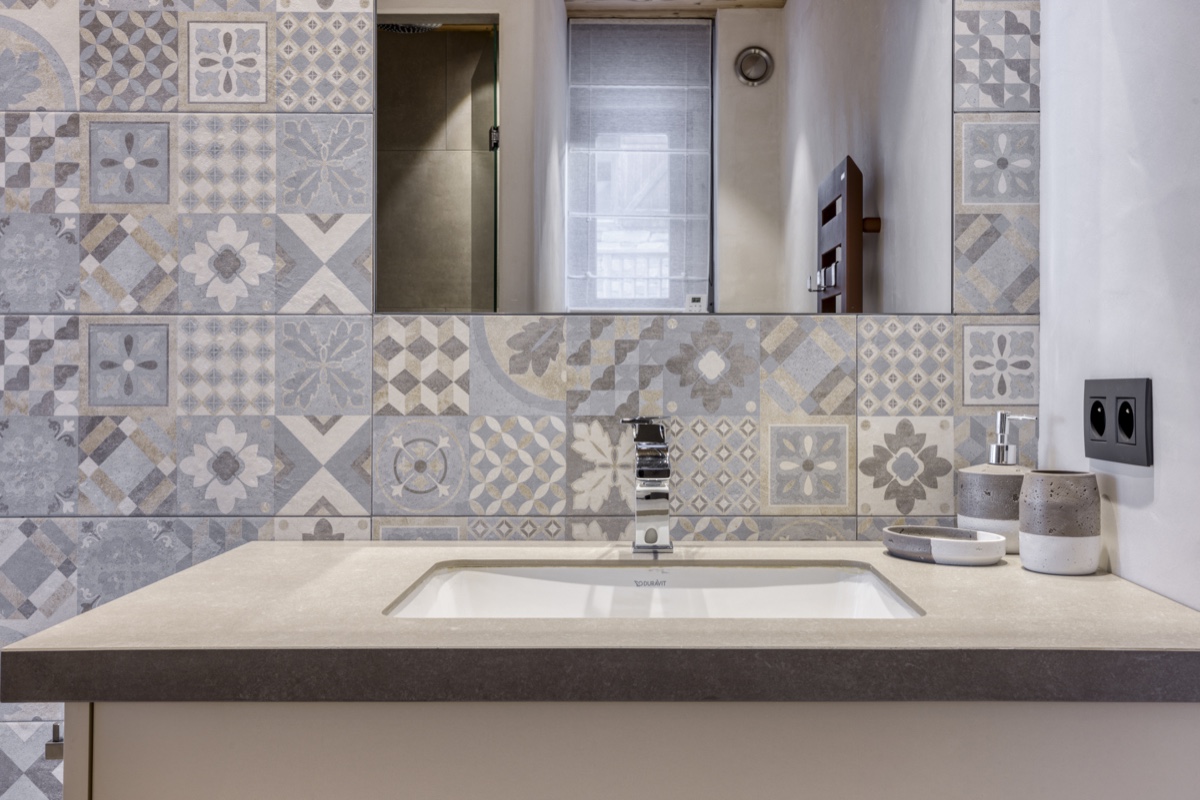 Ensuite bedroom floor 1